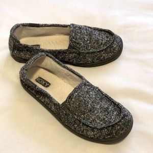 Roxy Sherpa lined deck shoes